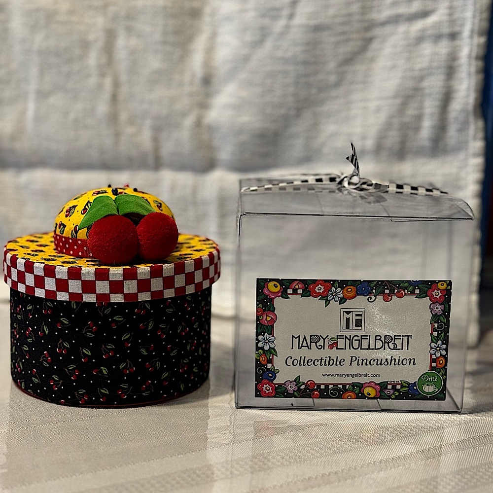 Mary Engelbreit Collection HatBox Pincushion